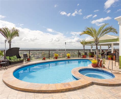 swimming pool resort in muntinlupa city